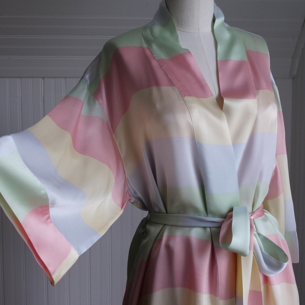 Modern August Silk pastel striped silk wrap robe - Picture 2 of 8
